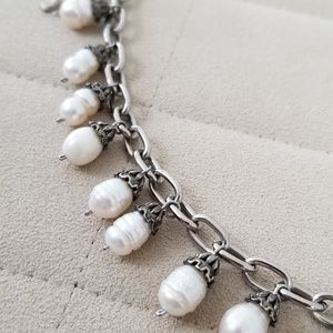 Pearl charm silver metal bracelet vintage style